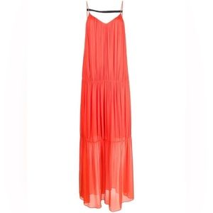 Patrizia Pepe
Panelled V-neck maxi dress
